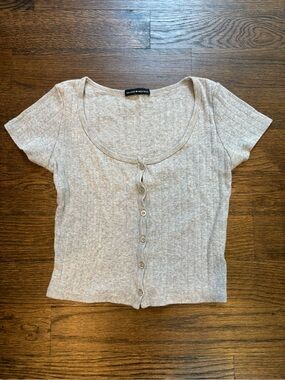 Brandy Melville Tshirt